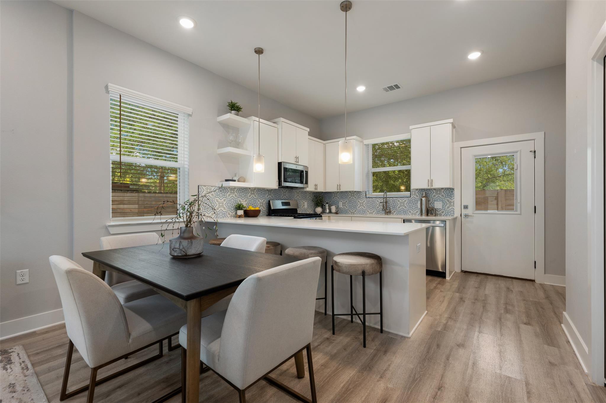 1104 Begonia Terrace Austin TX 78741