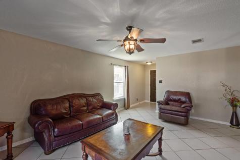 103 Ryan Cove Hutto TX 78634