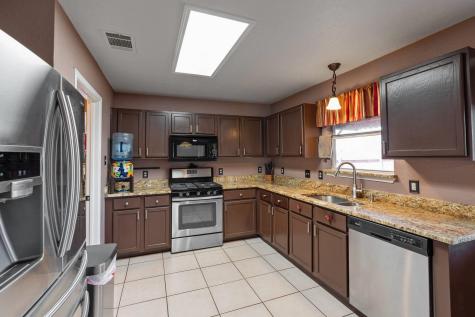 103 Ryan Cove Hutto TX 78634