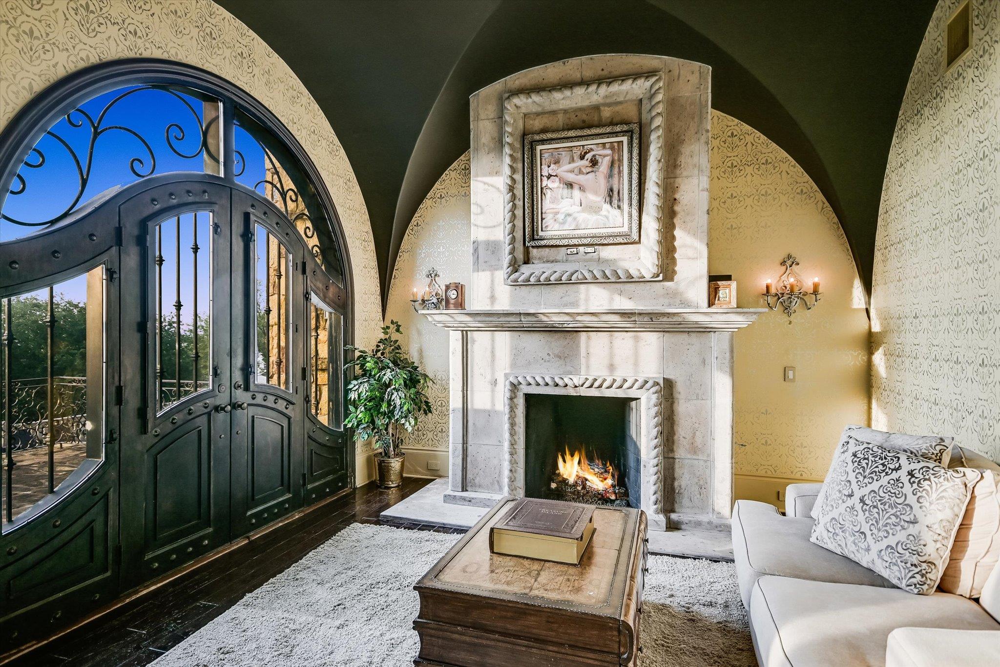 108 Palazza Alto Drive Austin TX 78734