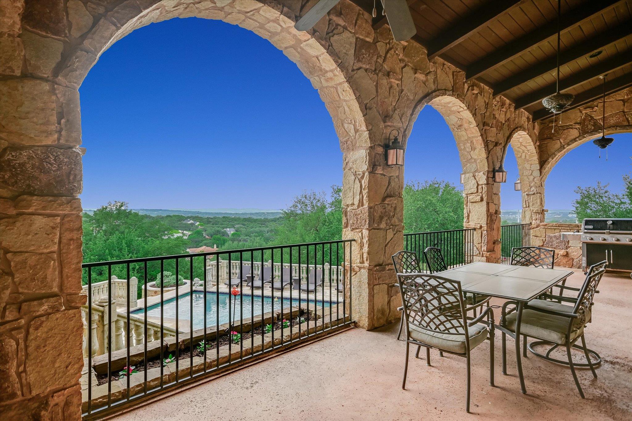 108 Palazza Alto Drive Austin TX 78734