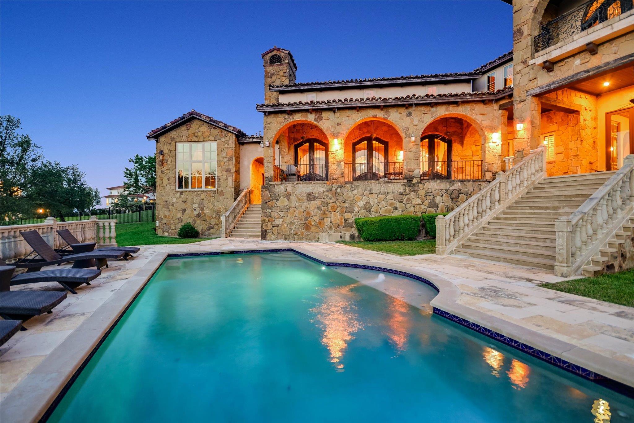 108 Palazza Alto Drive Austin TX 78734