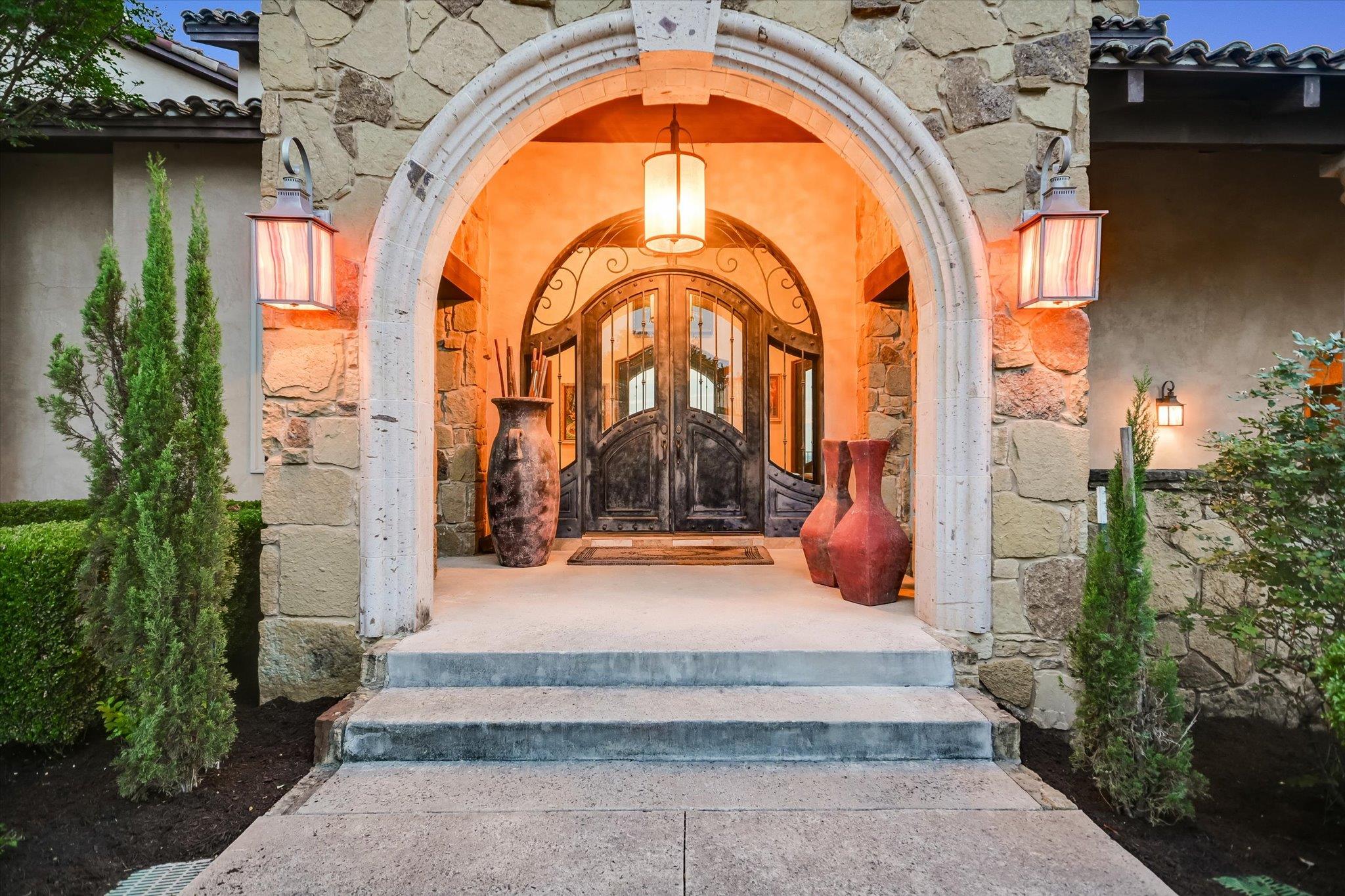 108 Palazza Alto Drive Austin TX 78734