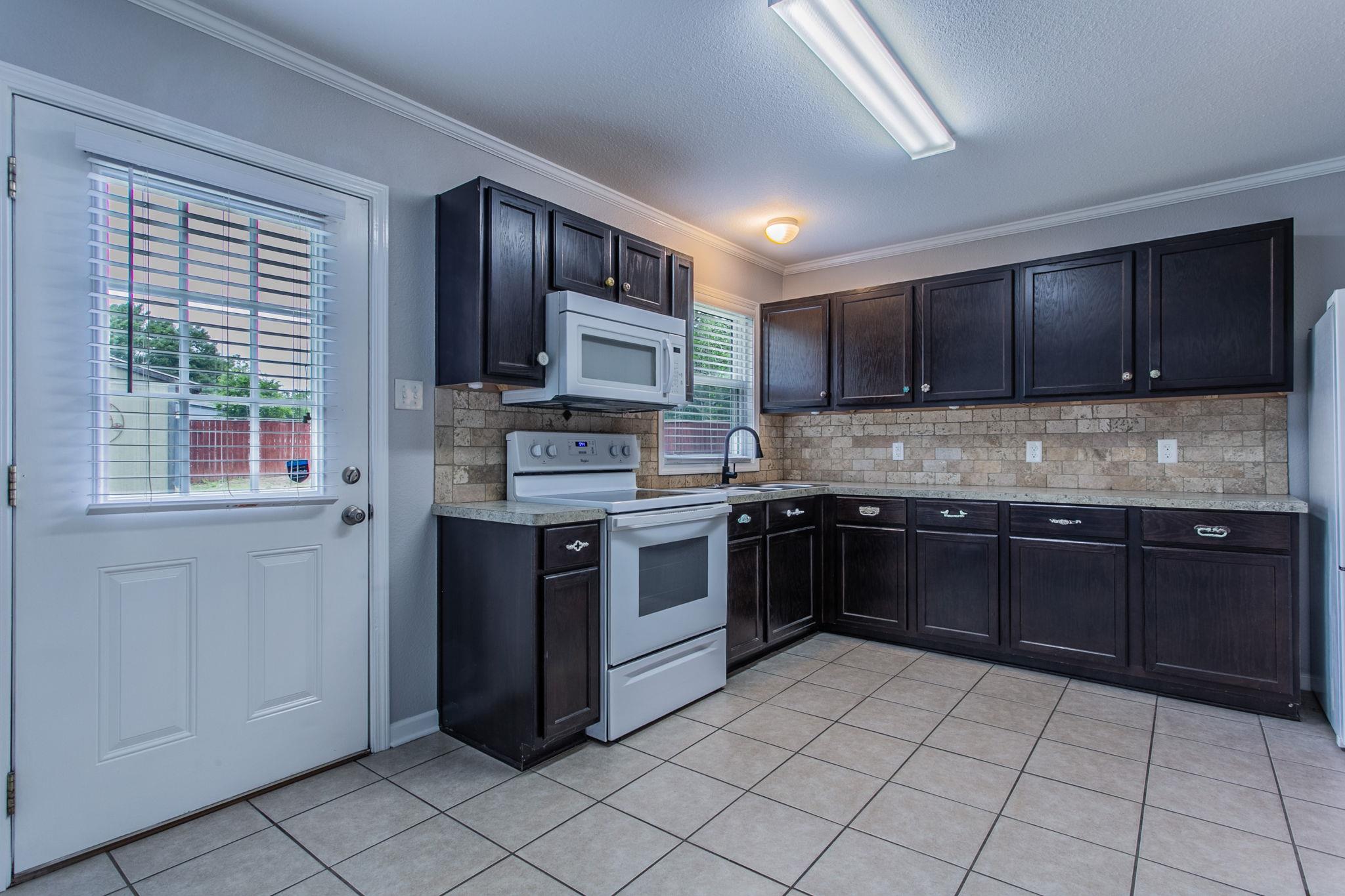 102 Circle Drive Belton TX 76513