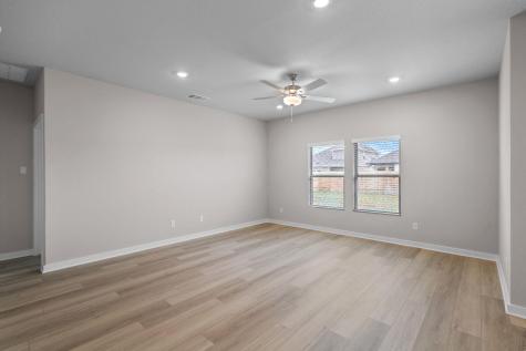 239 Red Tail Hawk Lane Cedar Creek TX 78612