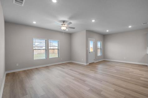 239 Red Tail Hawk Lane Cedar Creek TX 78612