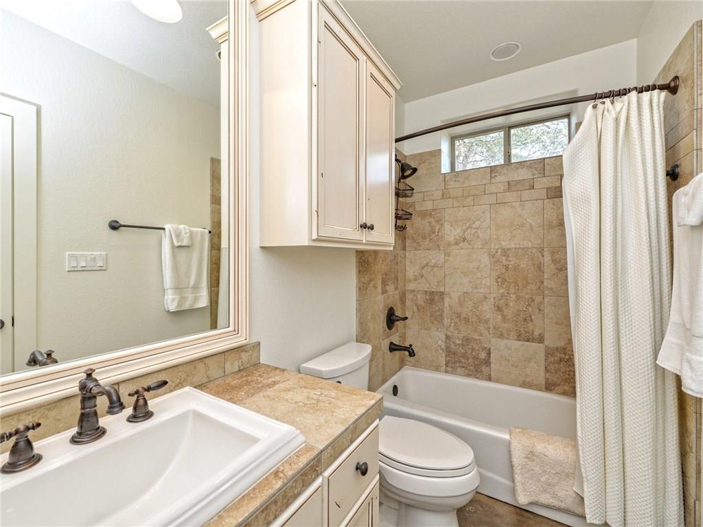 115 Hill Loop Spicewood TX 78669