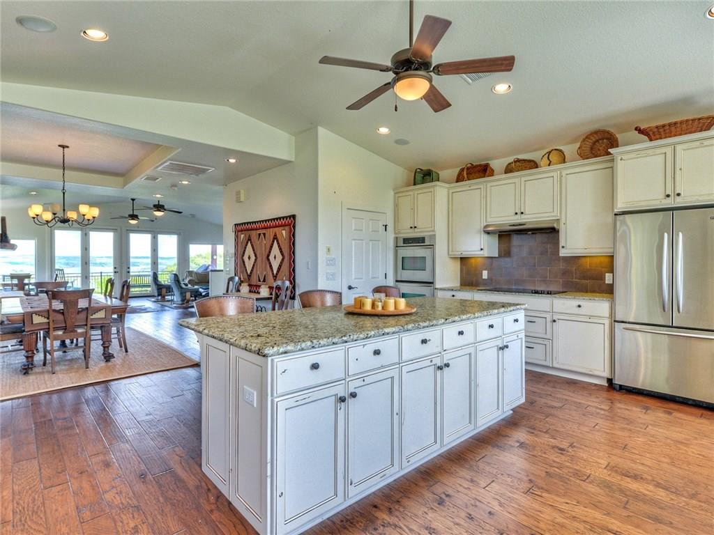 115 Hill Loop Spicewood TX 78669