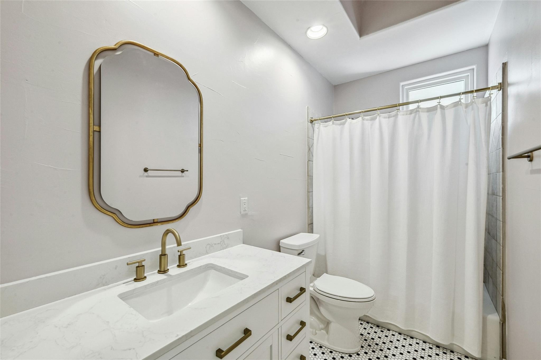 16904 Upper Woods Cove Austin TX 78734