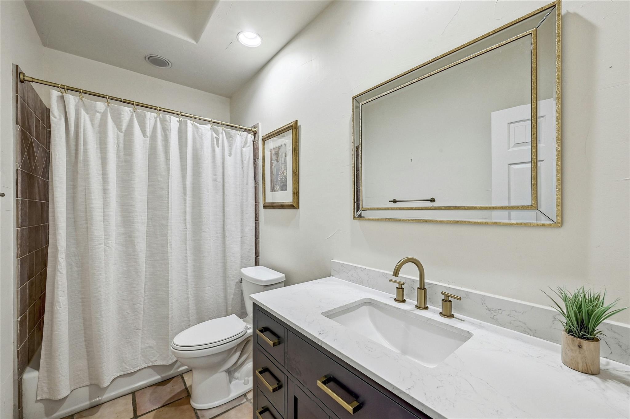 16904 Upper Woods Cove Austin TX 78734