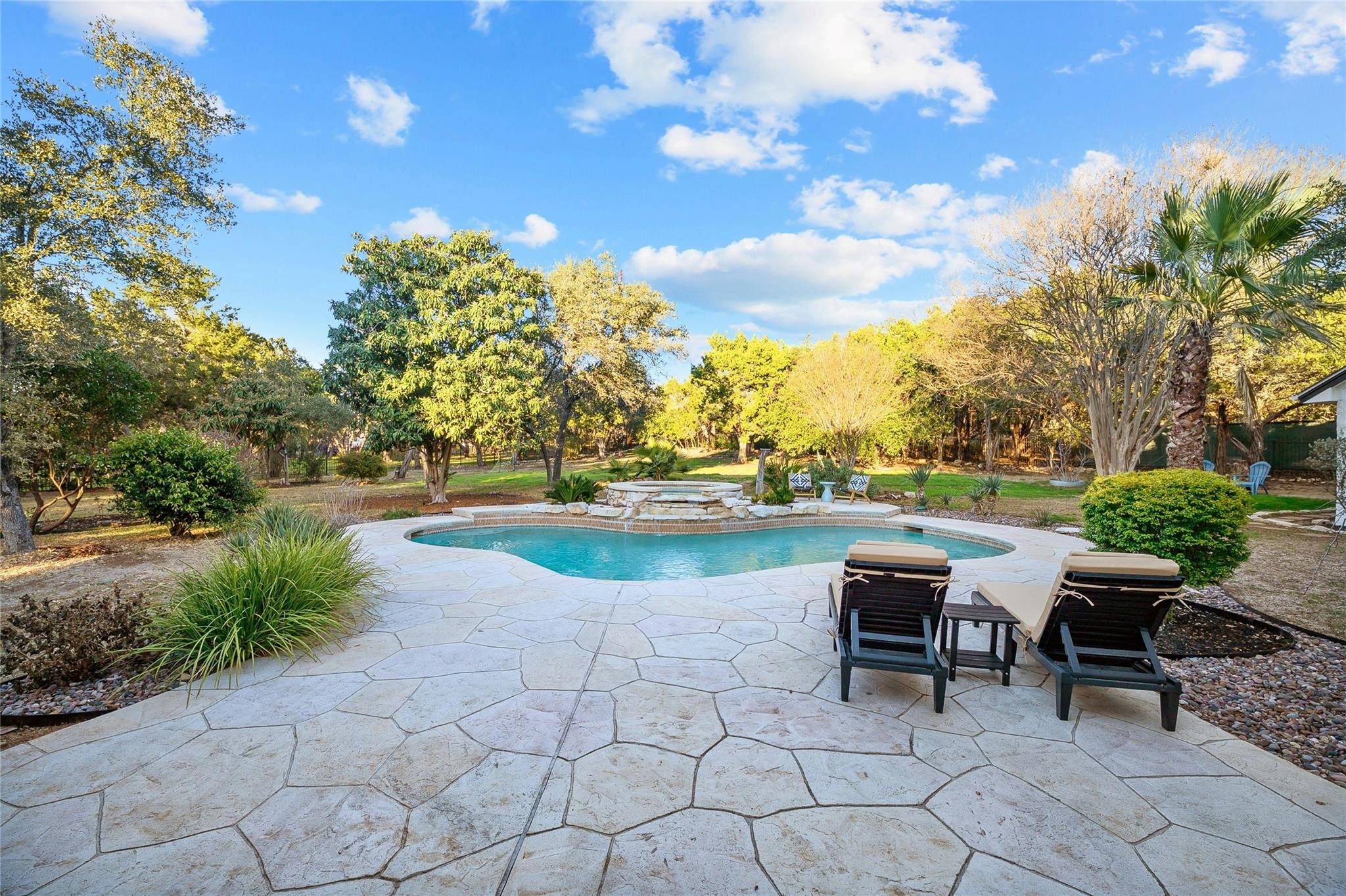 16904 Upper Woods Cove Austin TX 78734