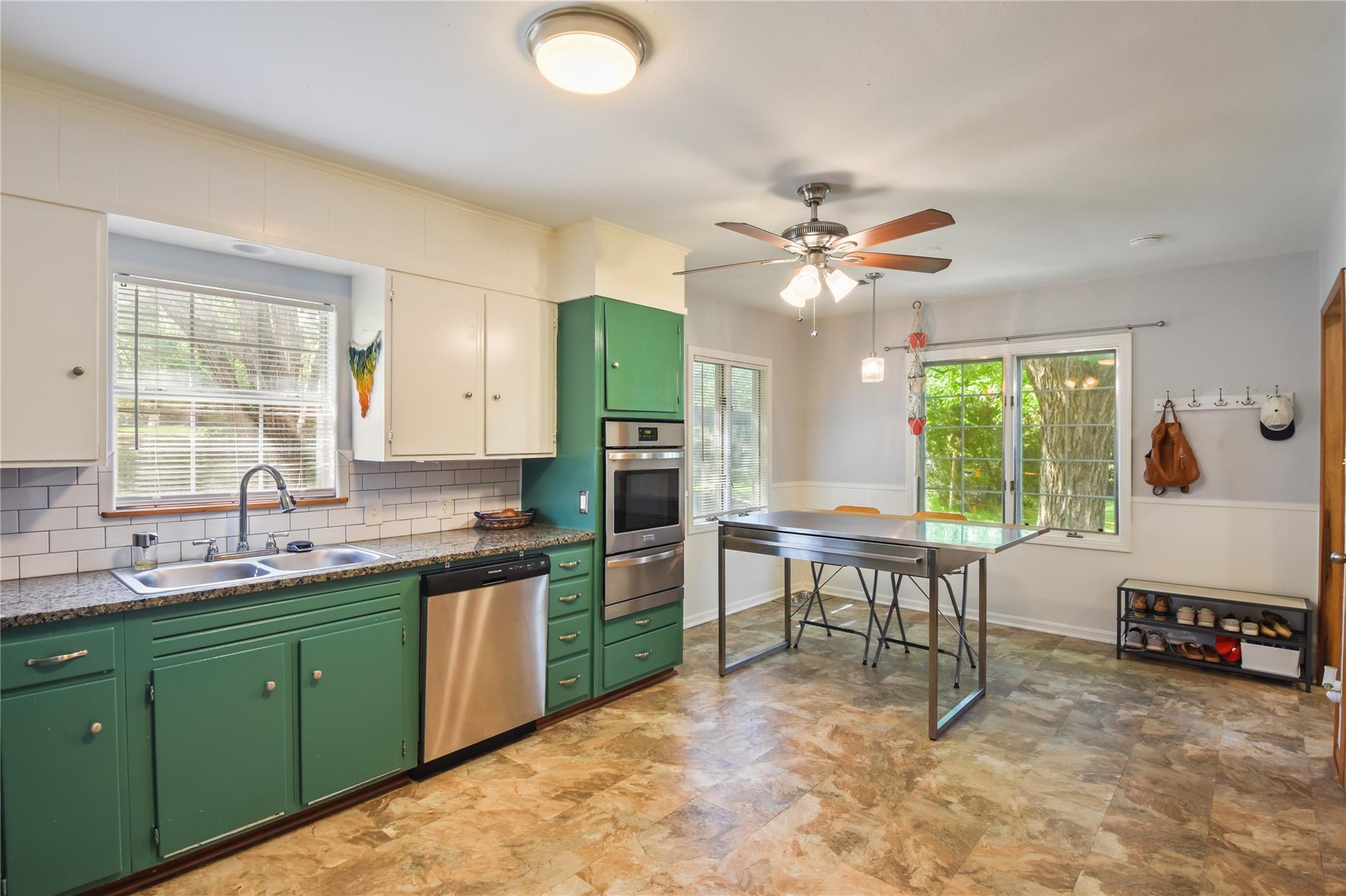 528 Old Mcdade Road Elgin TX 78621