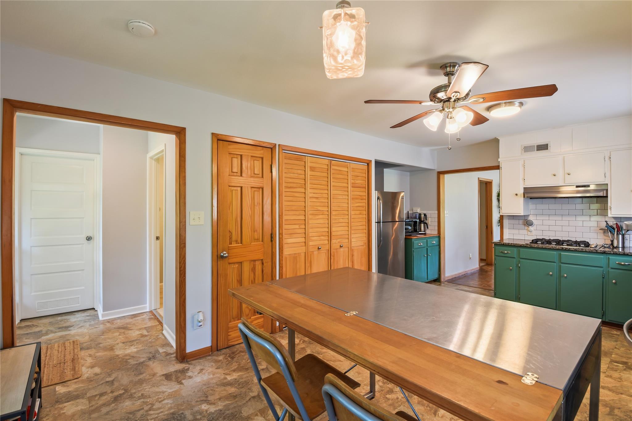 528 Old Mcdade Road Elgin TX 78621