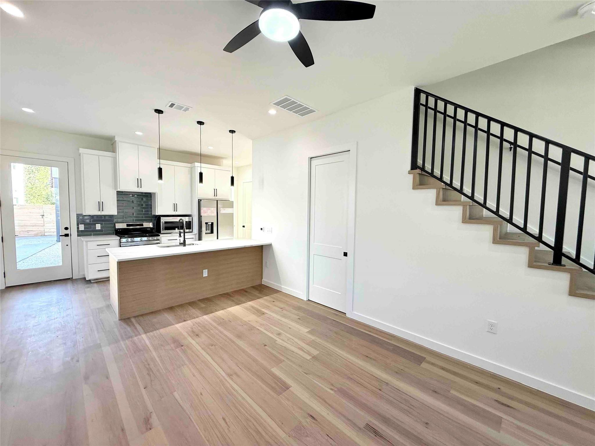 6809 Porter Street Austin TX 78741
