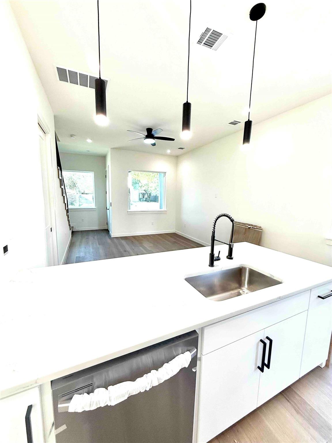 6809 Porter Street Austin TX 78741