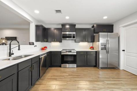 4006 Kings Canyon Drive Taylor TX 76574