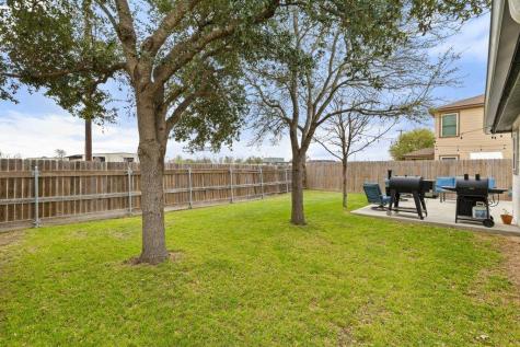 4006 Kings Canyon Drive Taylor TX 76574