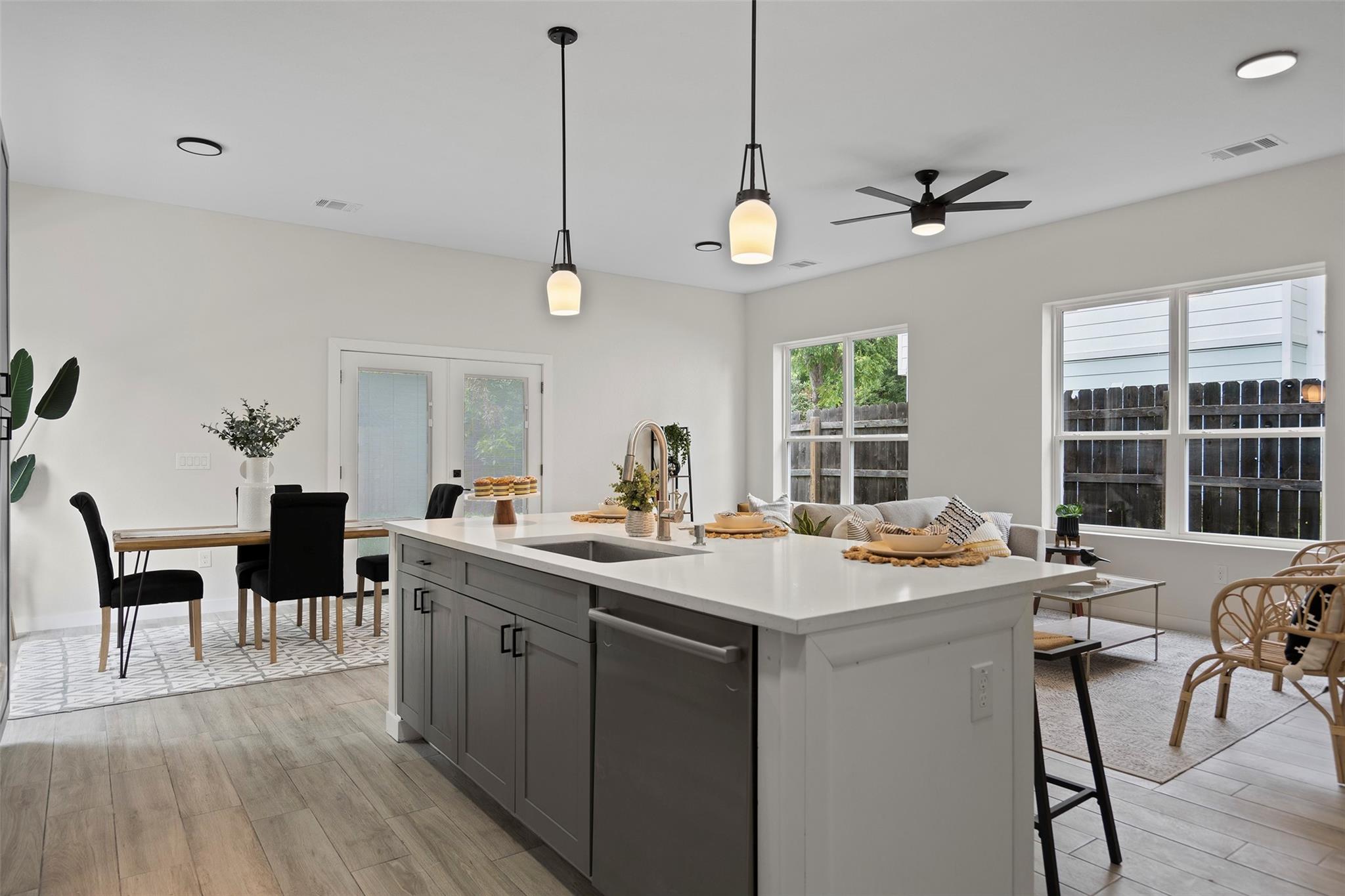 3611 Munson Street Austin TX 78721