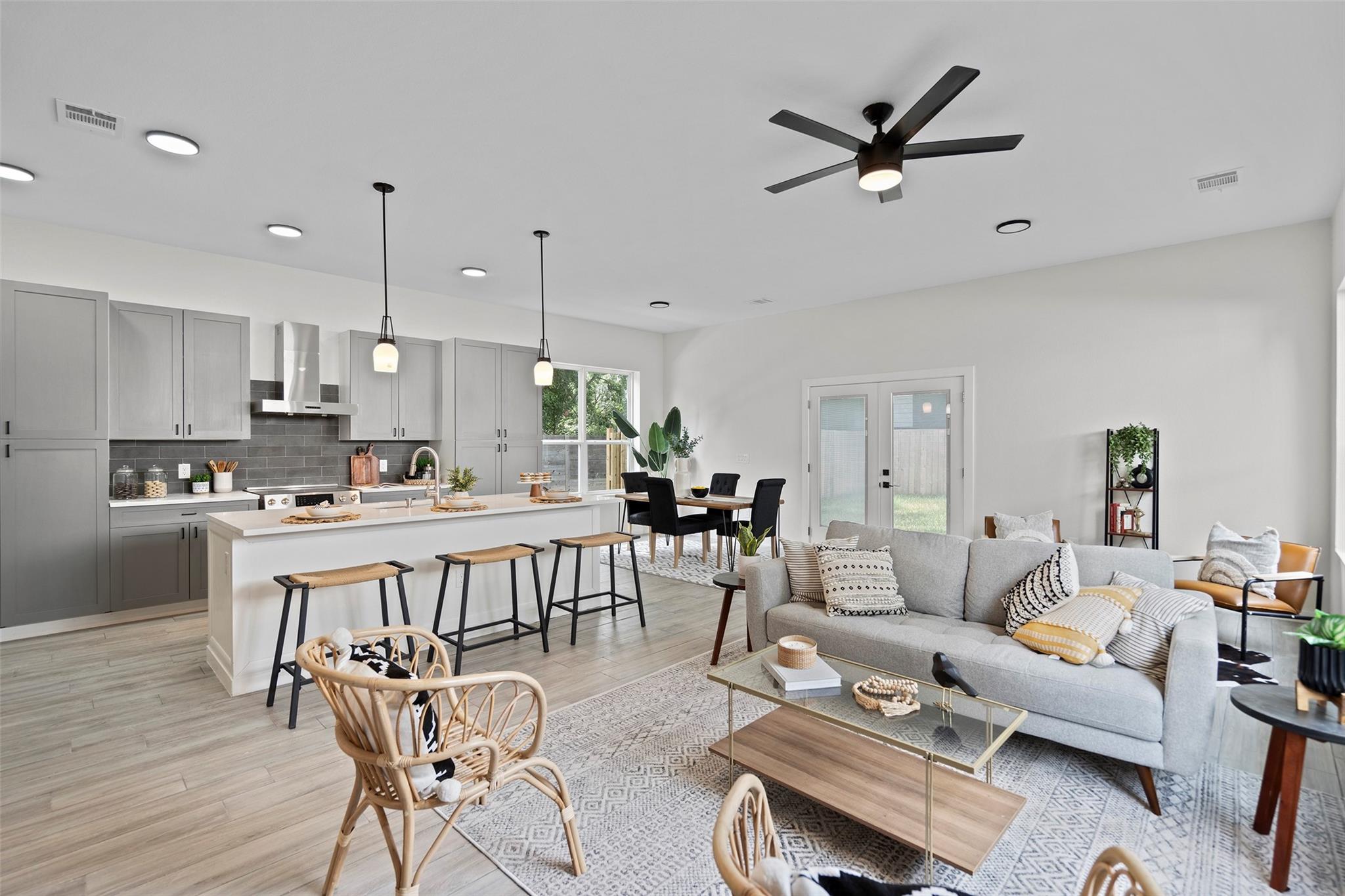 3611 Munson Street Austin TX 78721