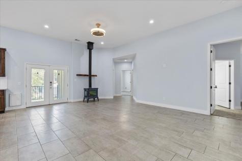 127 Medlar Drive Cedar Creek TX 78612
