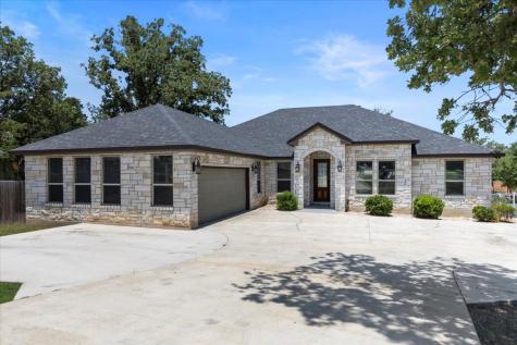 127 Medlar Drive Cedar Creek TX 78612