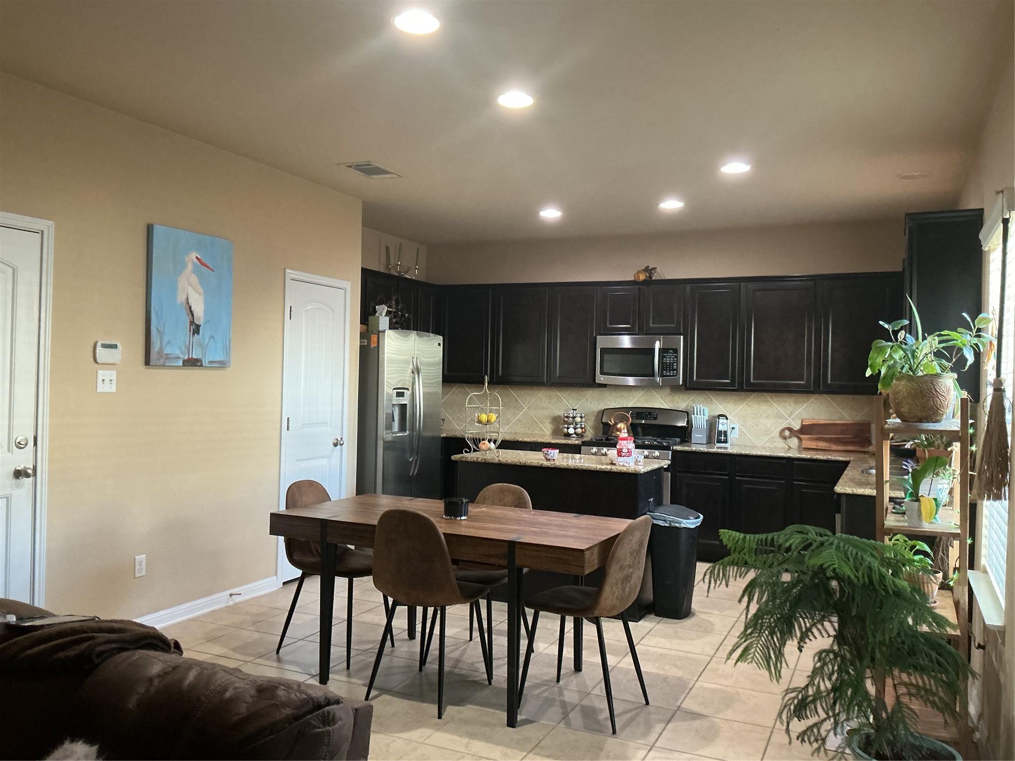 809 Hometown Parkway Kyle TX 78640