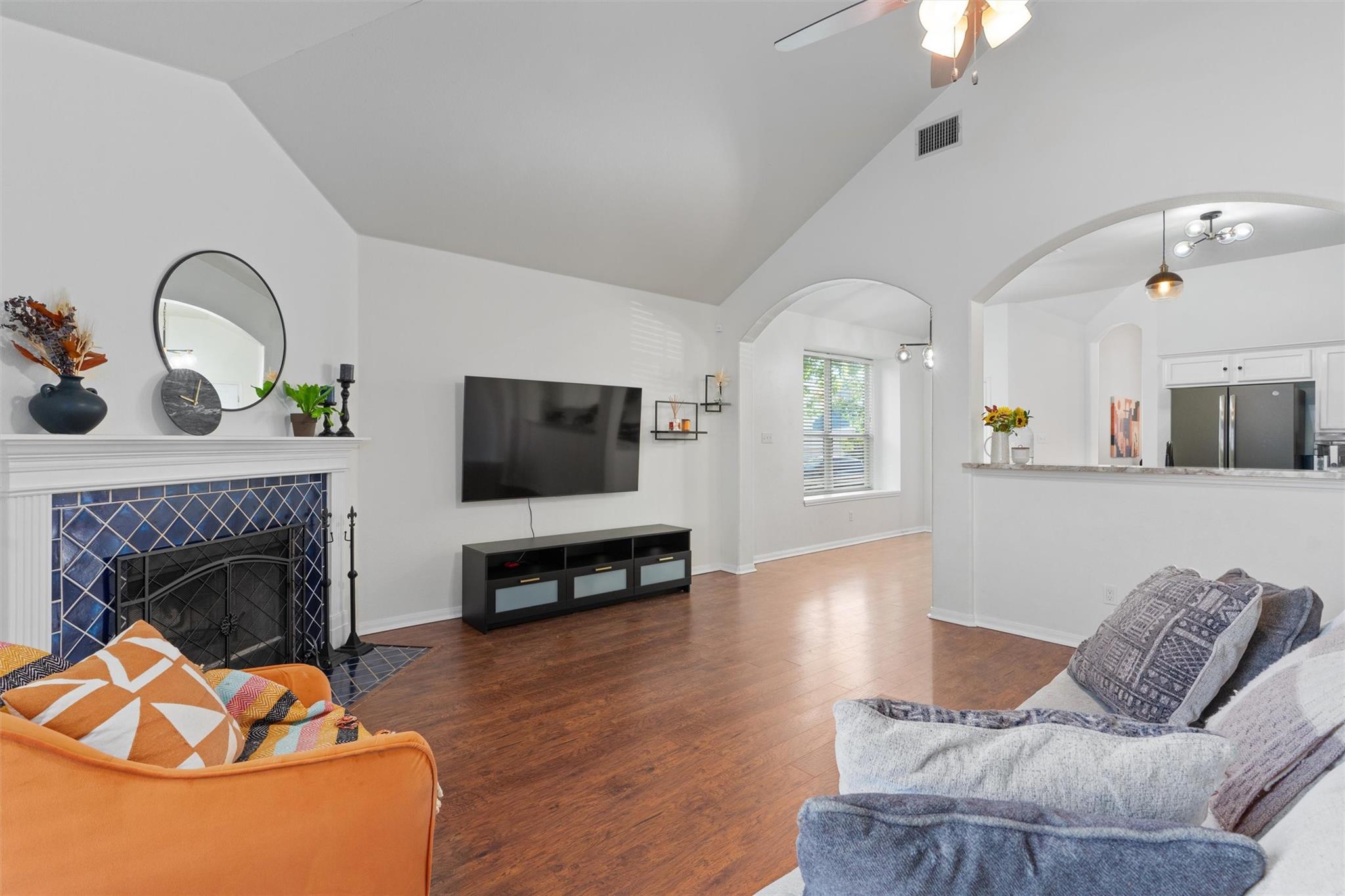 902 Lavender Cove Pflugerville TX 78660