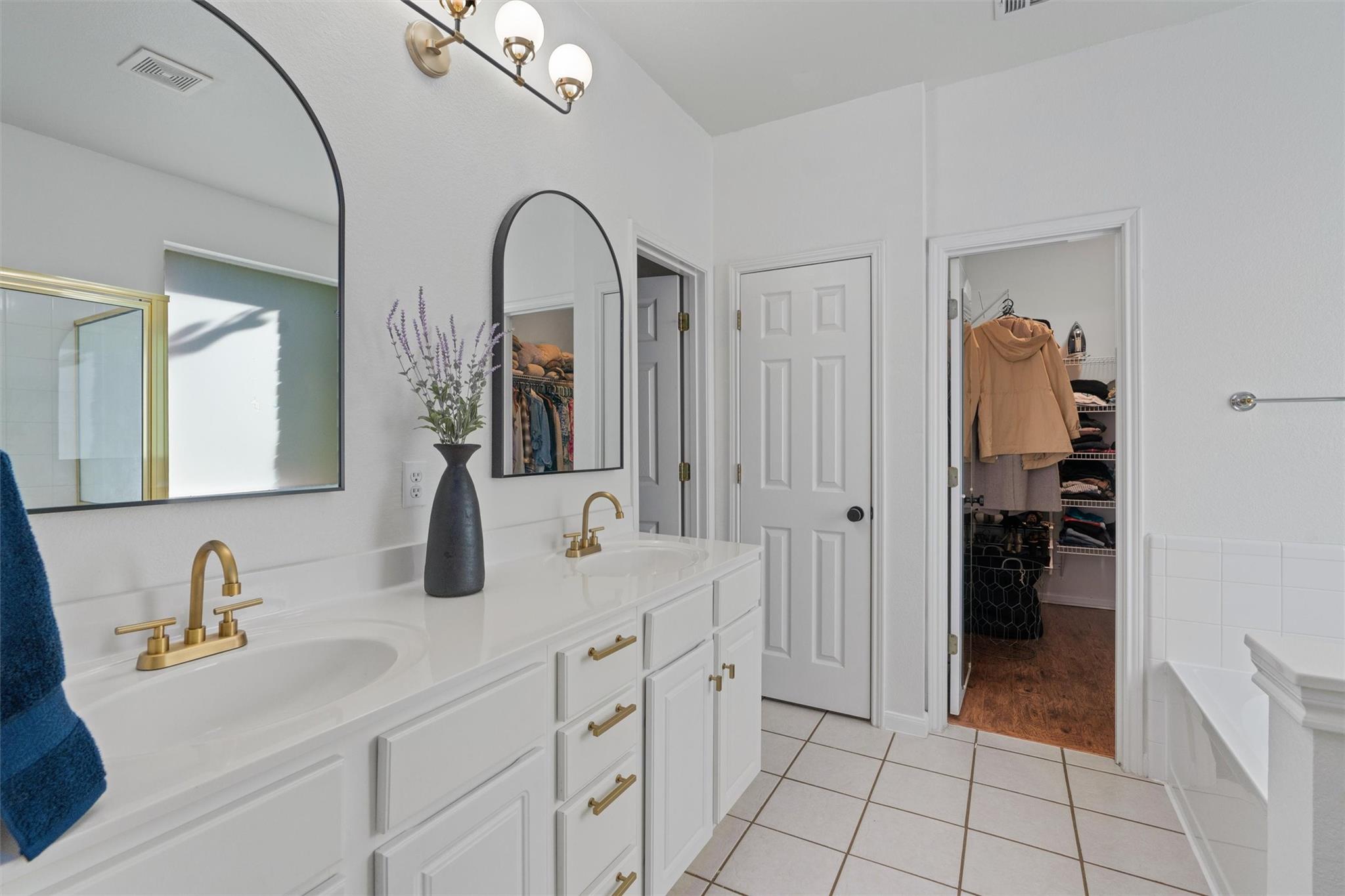 902 Lavender Cove Pflugerville TX 78660