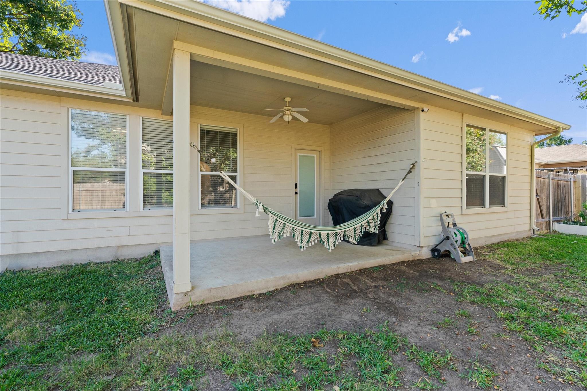 902 Lavender Cove Pflugerville TX 78660