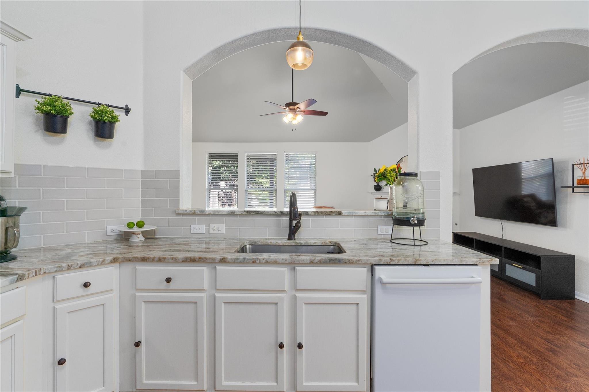 902 Lavender Cove Pflugerville TX 78660