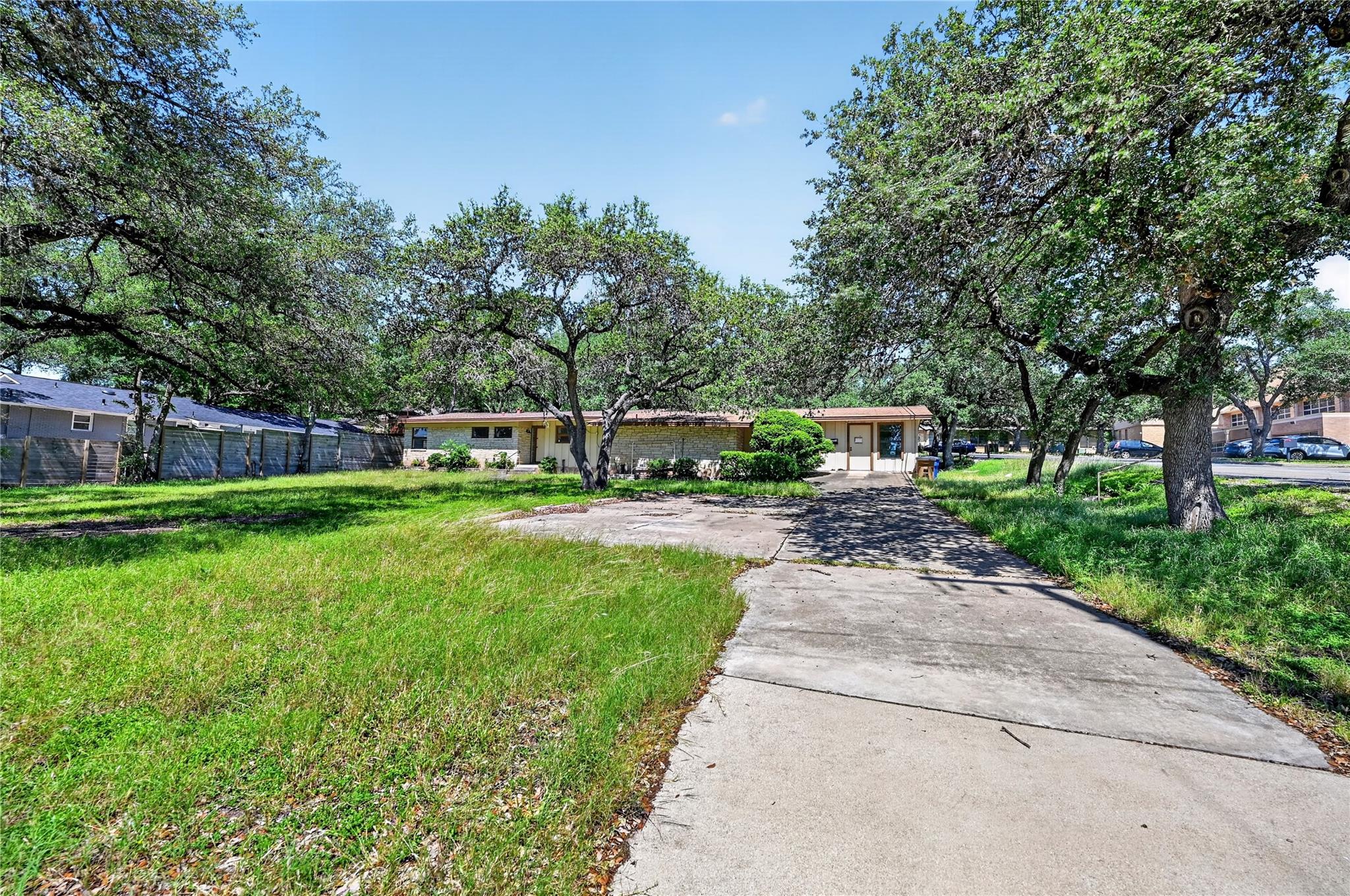 5202 Balcones Drive Austin TX 78731
