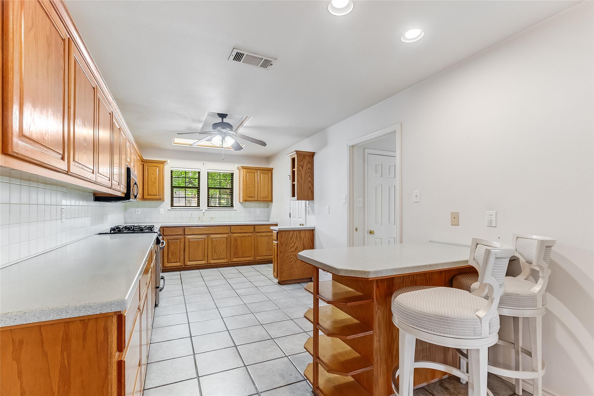 309 Delaware Springs Boulevard Burnet TX 78611