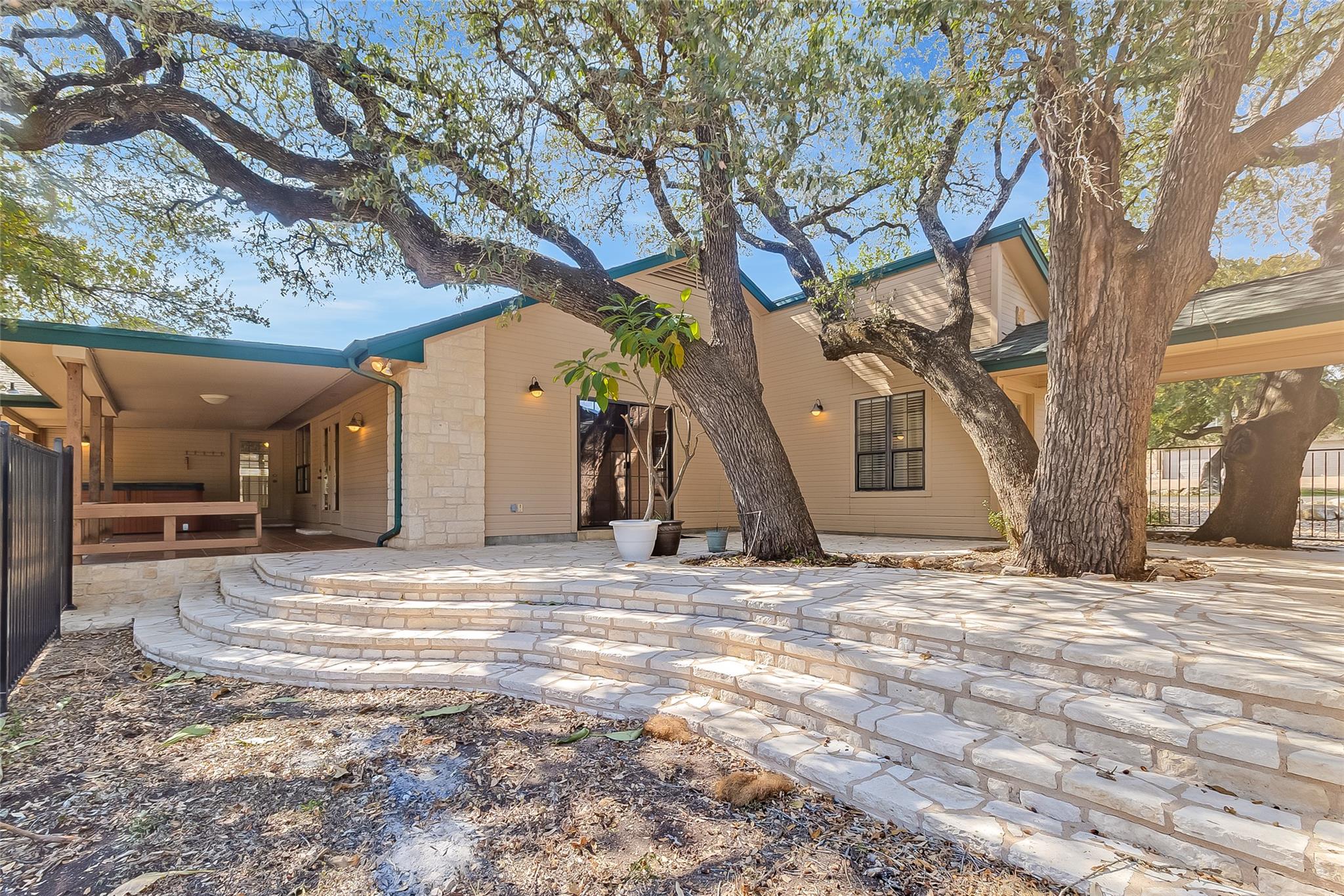 309 Delaware Springs Boulevard Burnet TX 78611