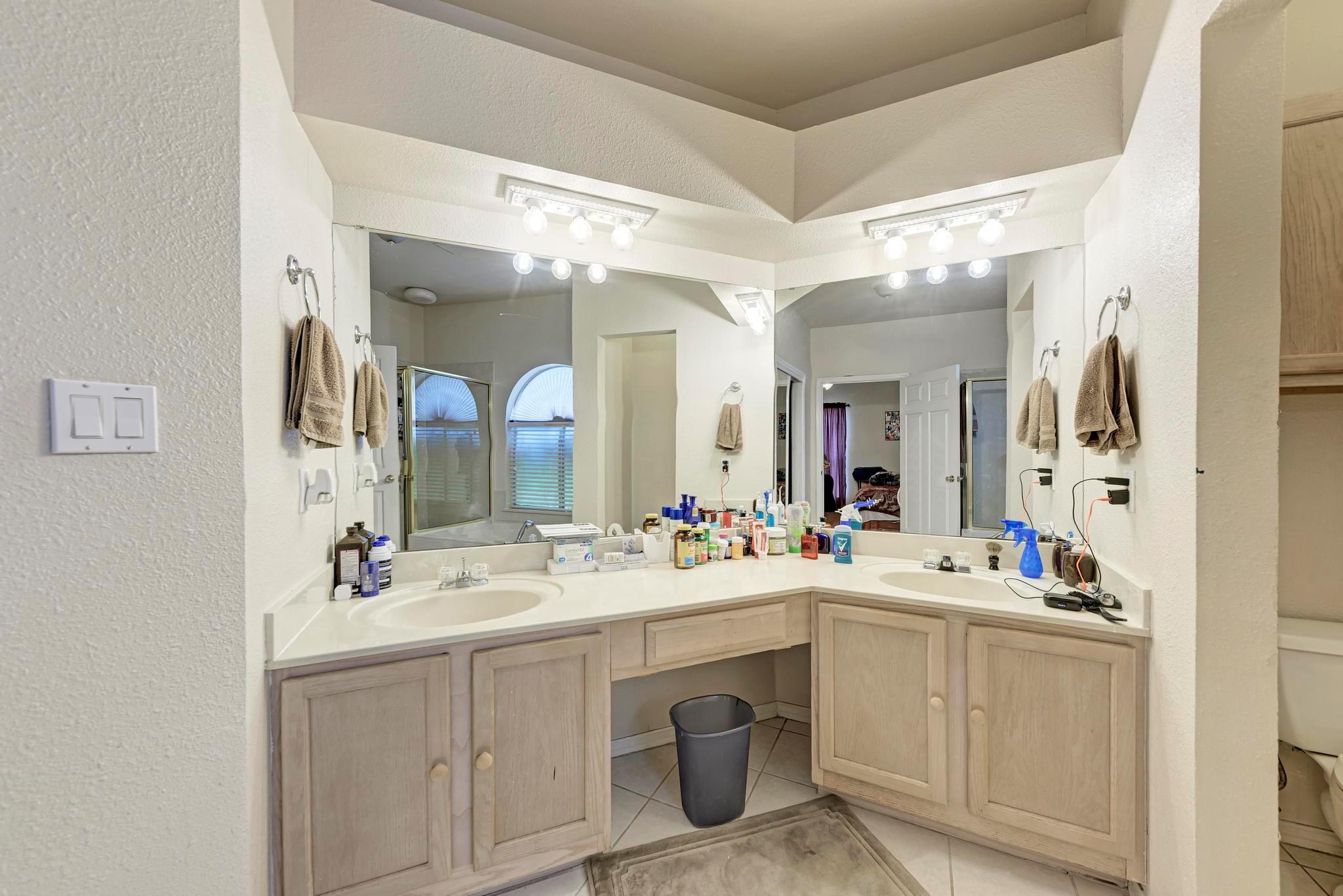 1610 Meadow Lane Lockhart TX 78644