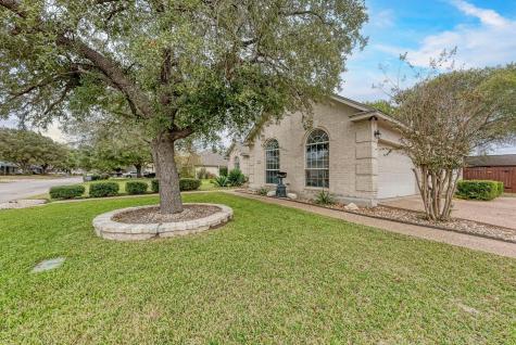 1610 Meadow Lane Lockhart TX 78644