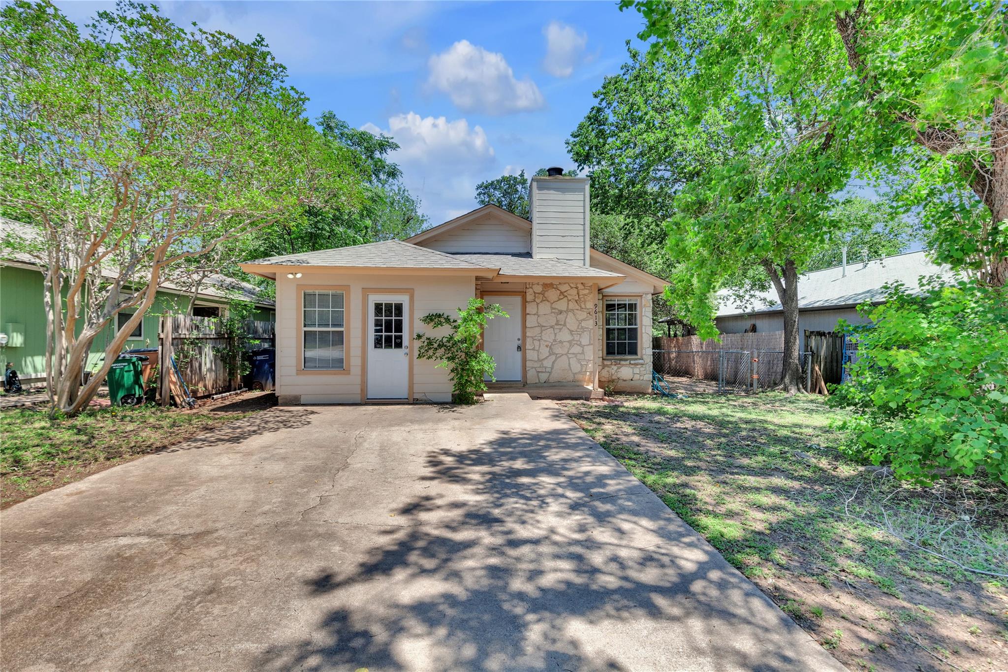 9613 Curlew Drive Austin TX 78748