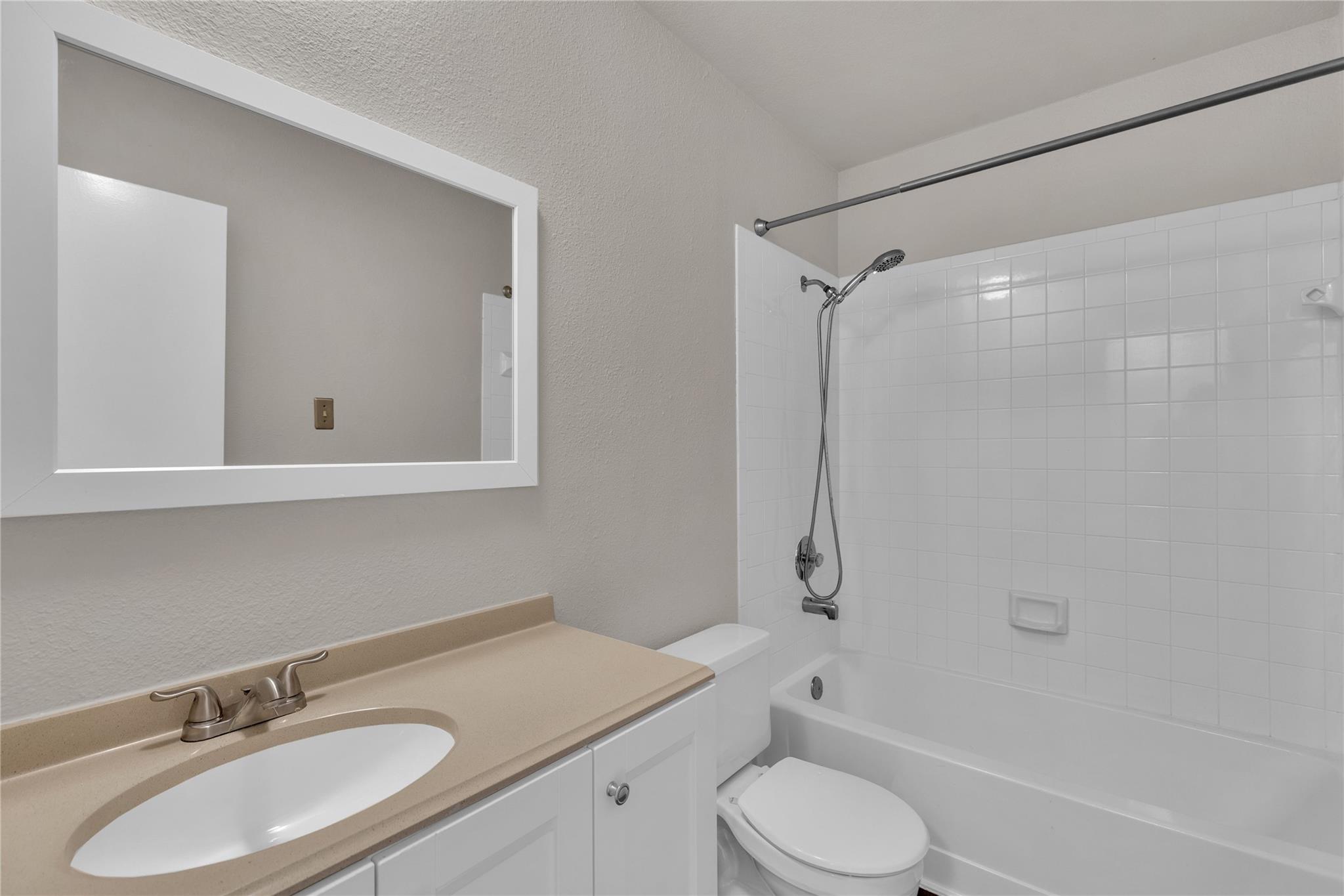9613 Curlew Drive Austin TX 78748