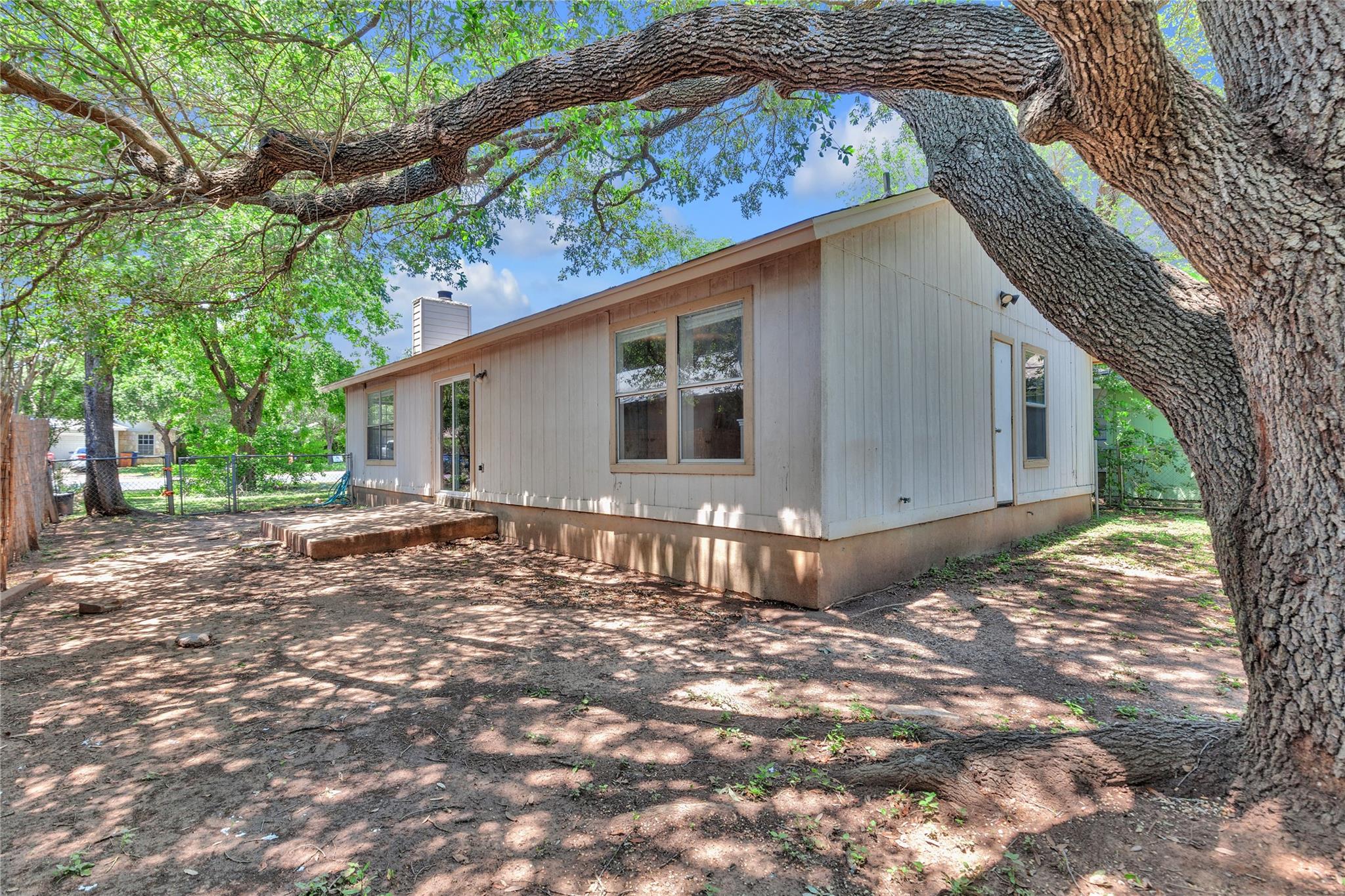 9613 Curlew Drive Austin TX 78748