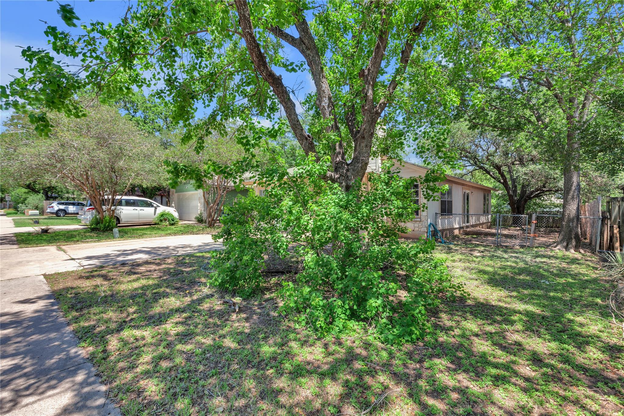 9613 Curlew Drive Austin TX 78748