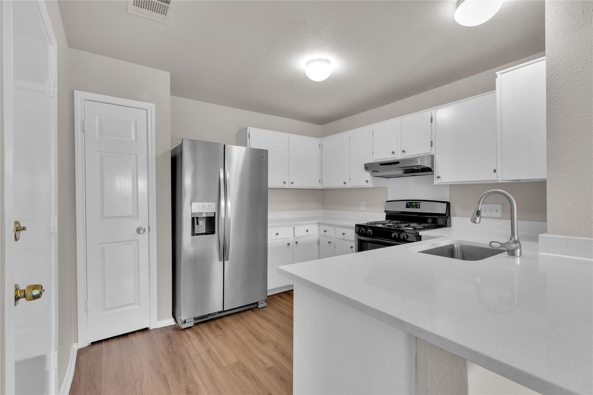 9613 Curlew Drive Austin TX 78748