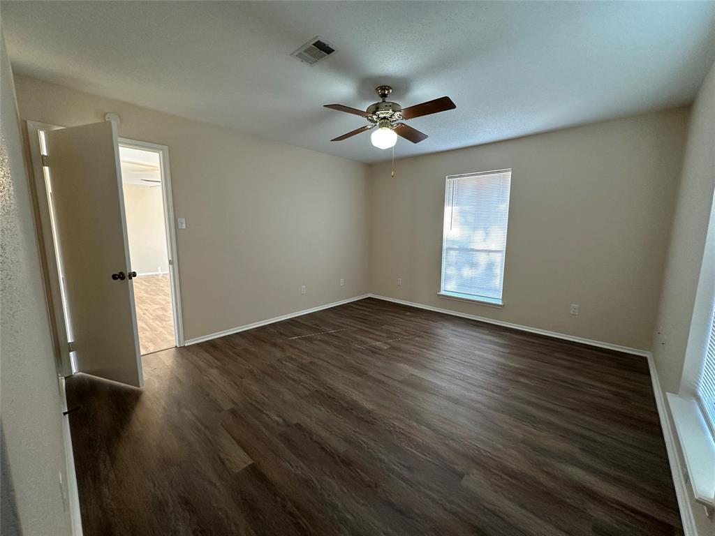 1047 Private Road 3022 Elgin TX 78621