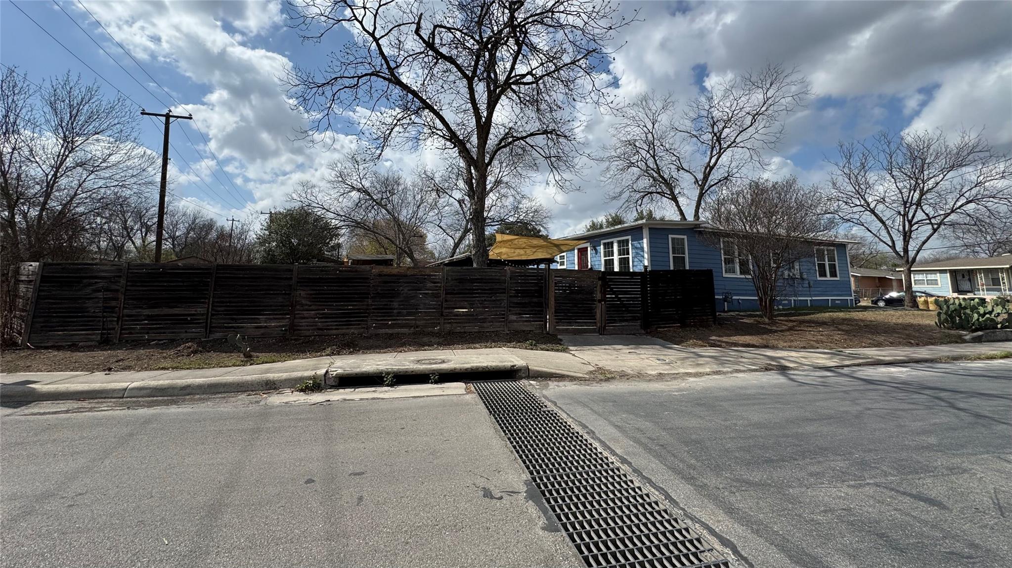 1402 Mardell Street San Antonio TX 78201