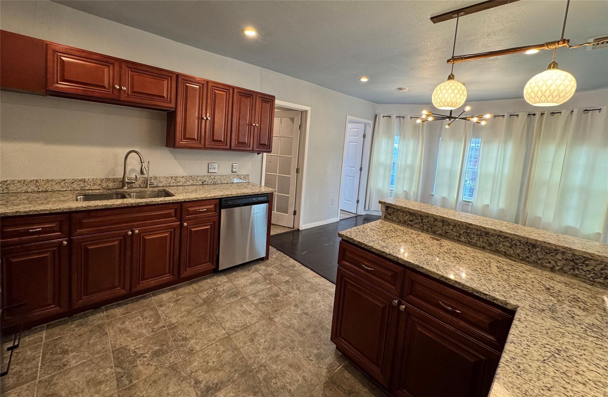 1402 Mardell Street San Antonio TX 78201