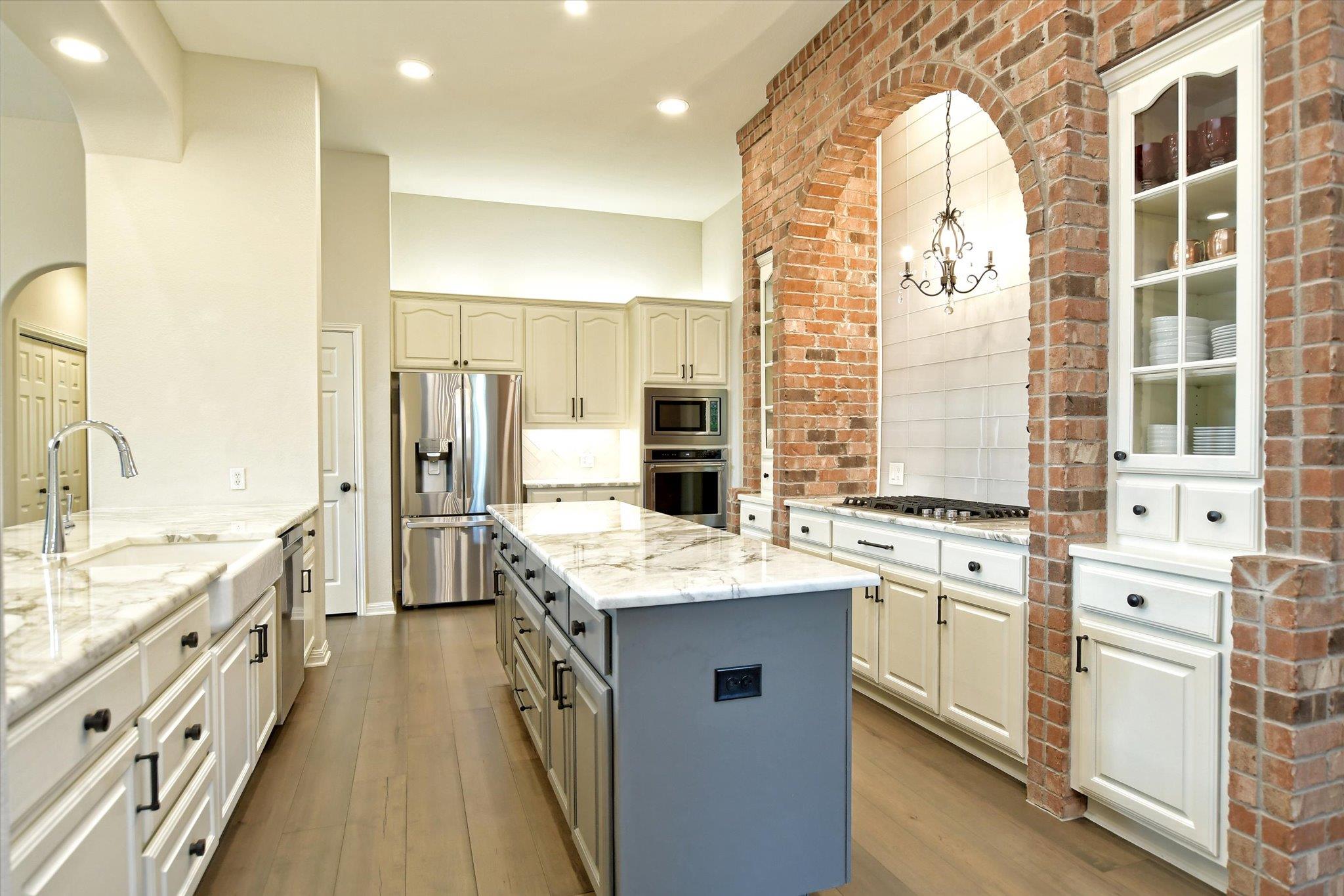 1930 Savannah Drive Round Rock TX 78681