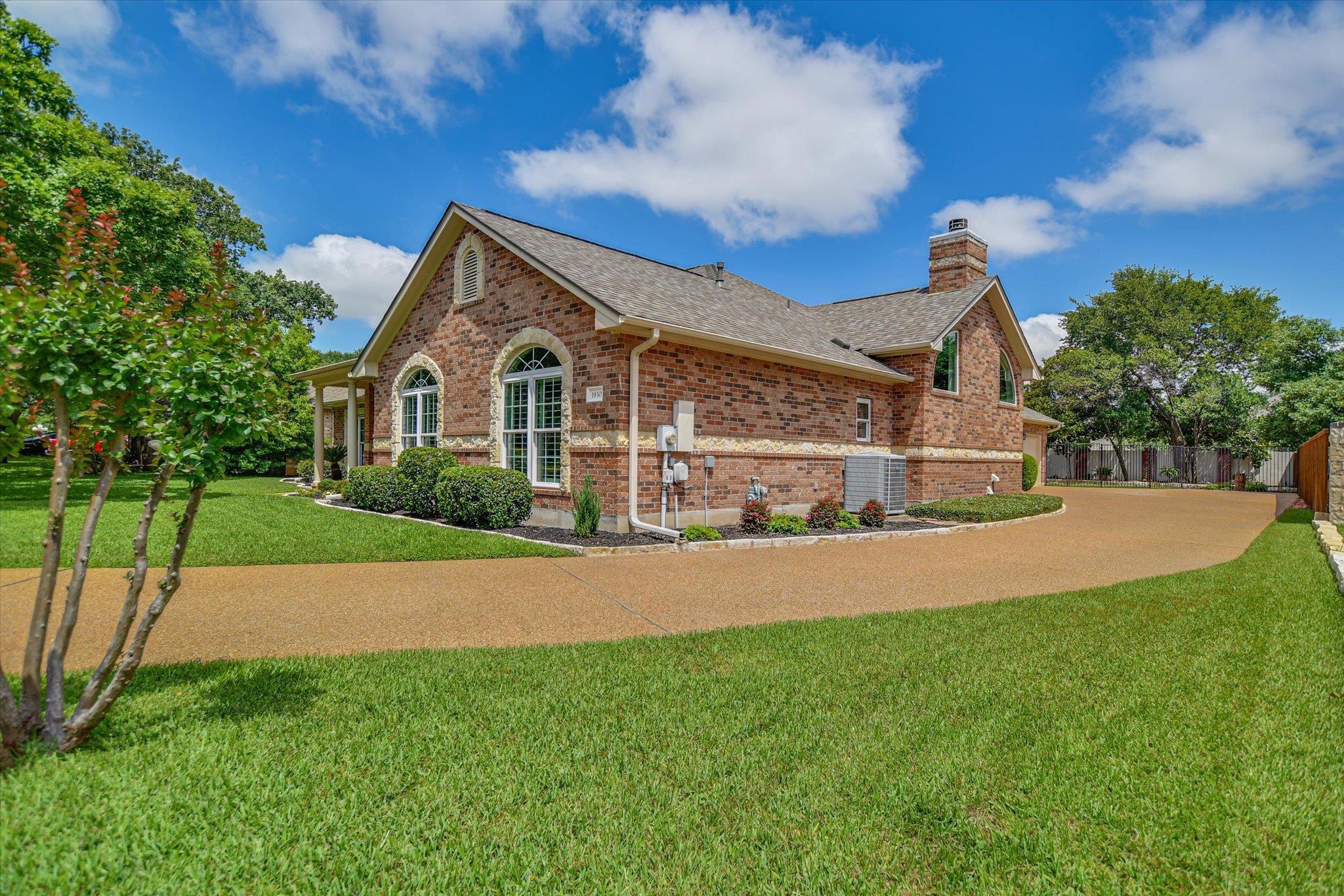 1930 Savannah Drive Round Rock TX 78681