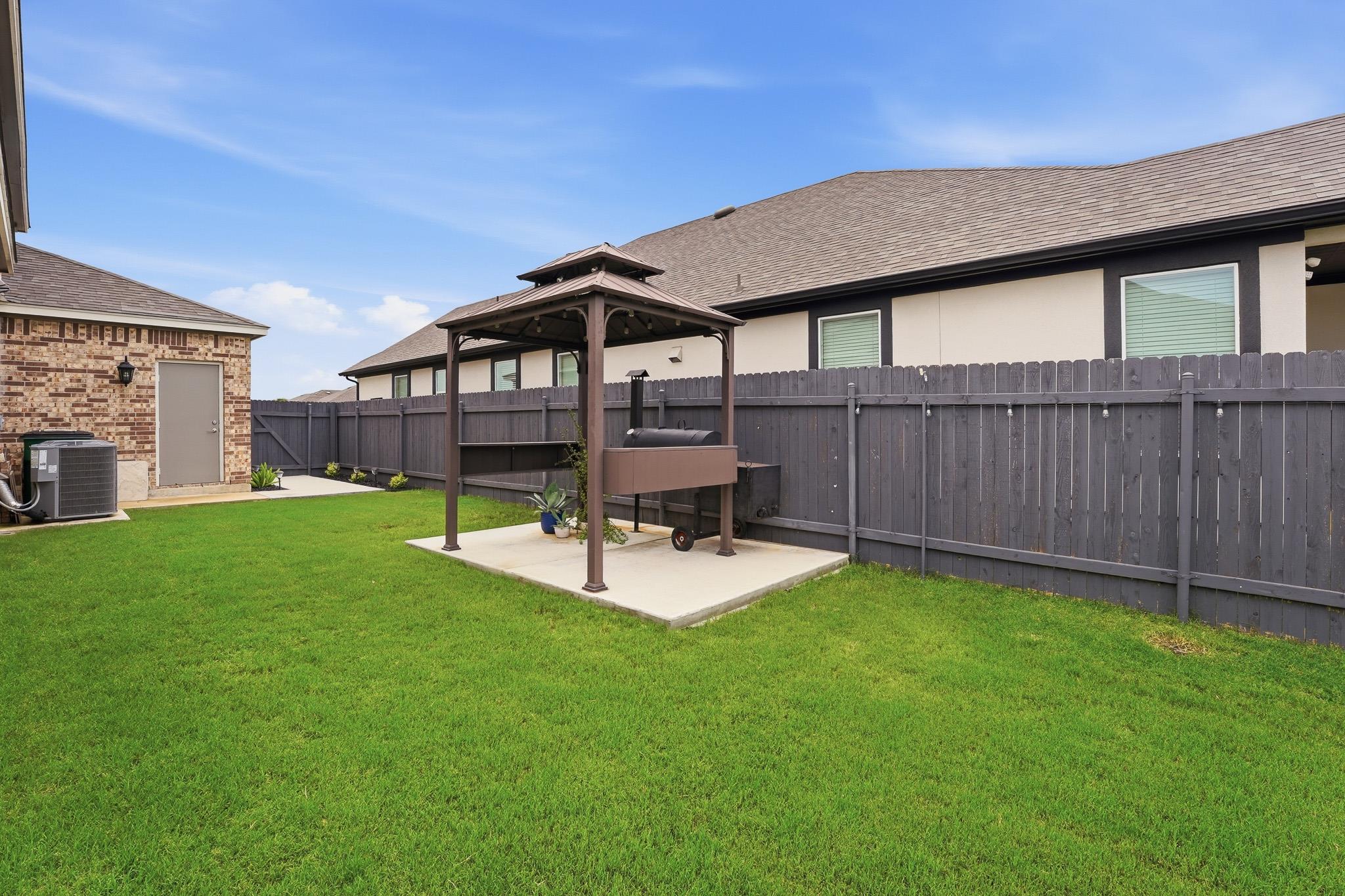 1515 Foxglove Drive Lockhart TX 78644