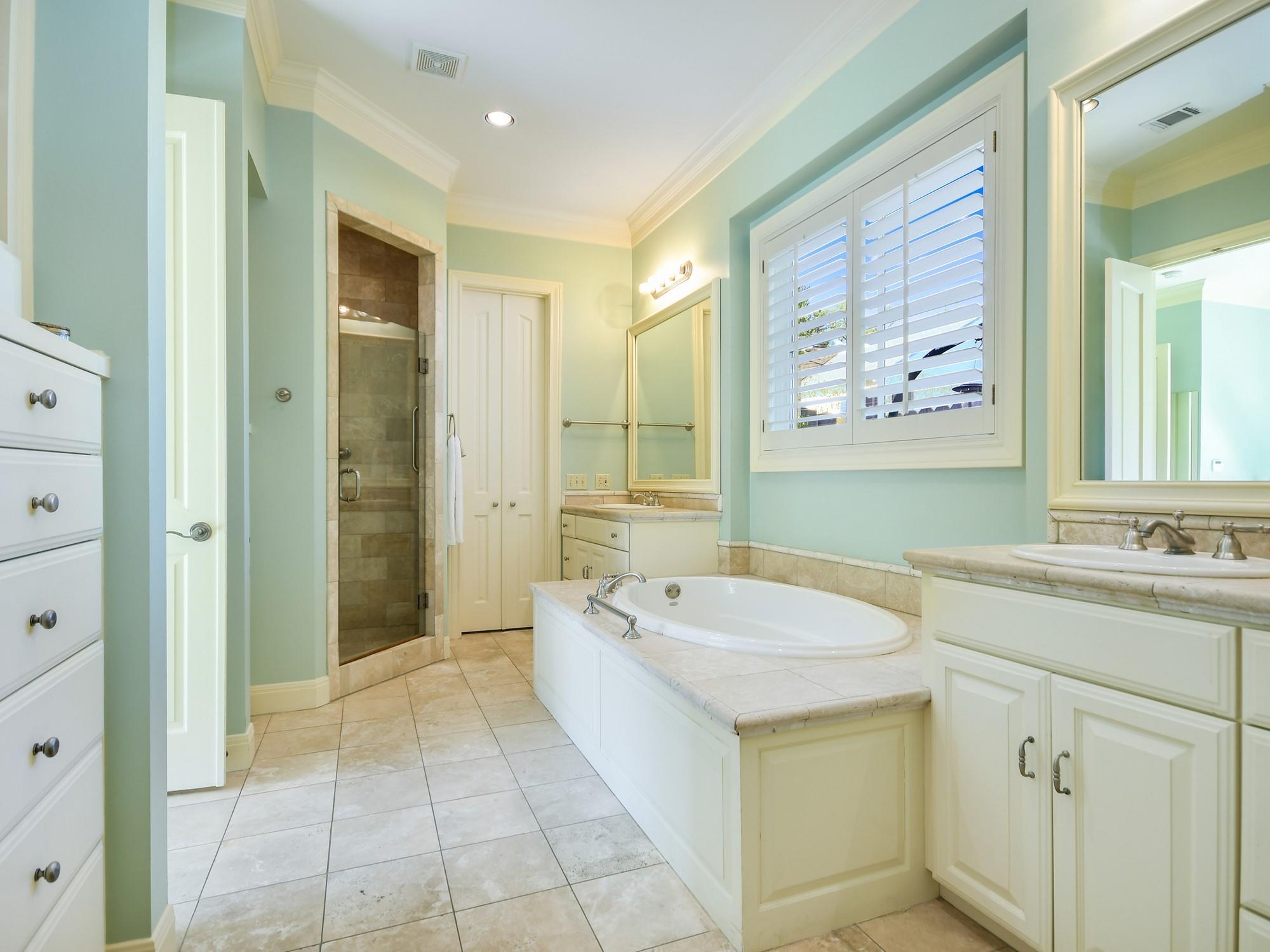 2510 W 35th Street Austin TX 78703