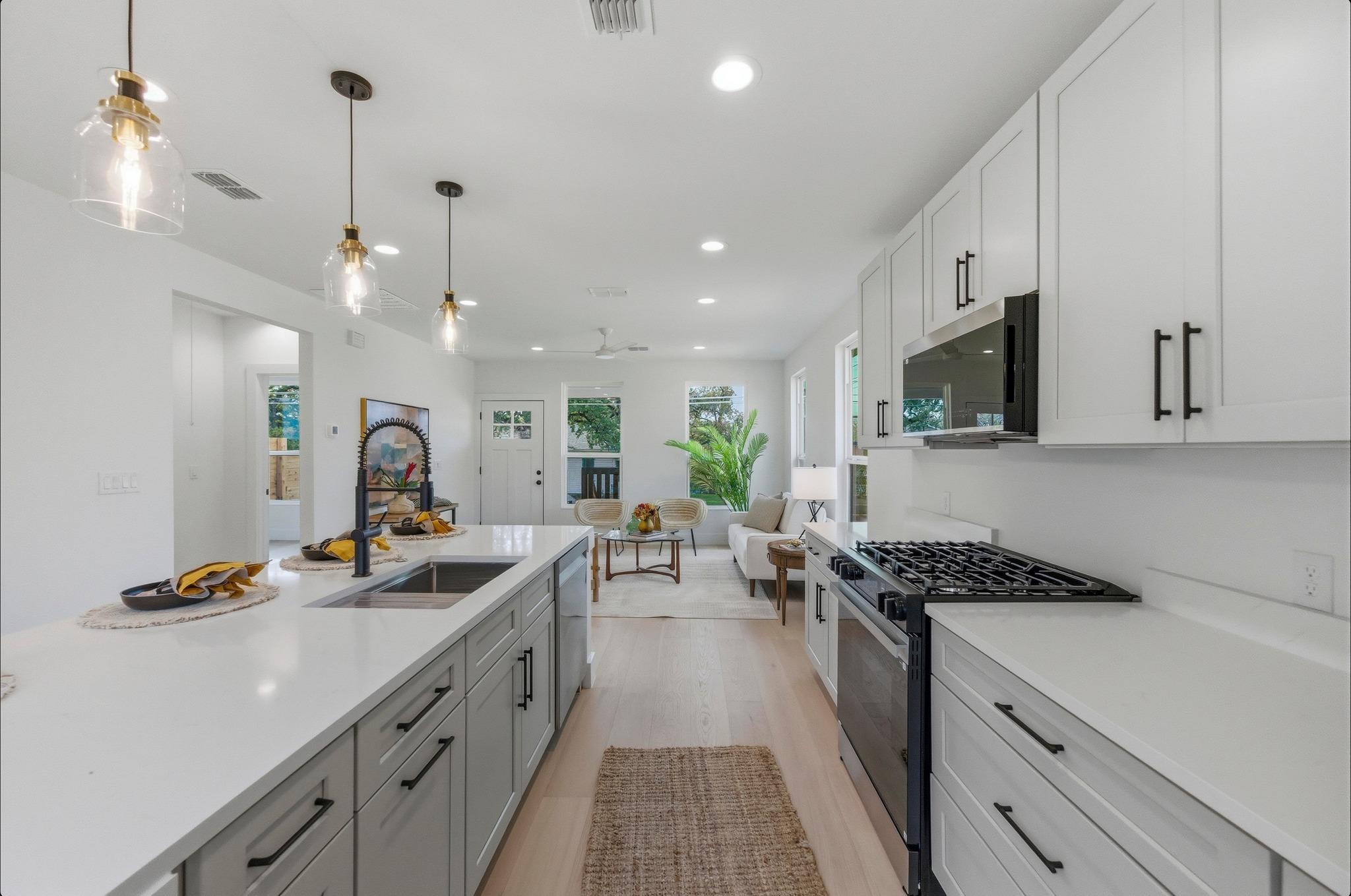 1199 Coleto Street Austin TX 78702