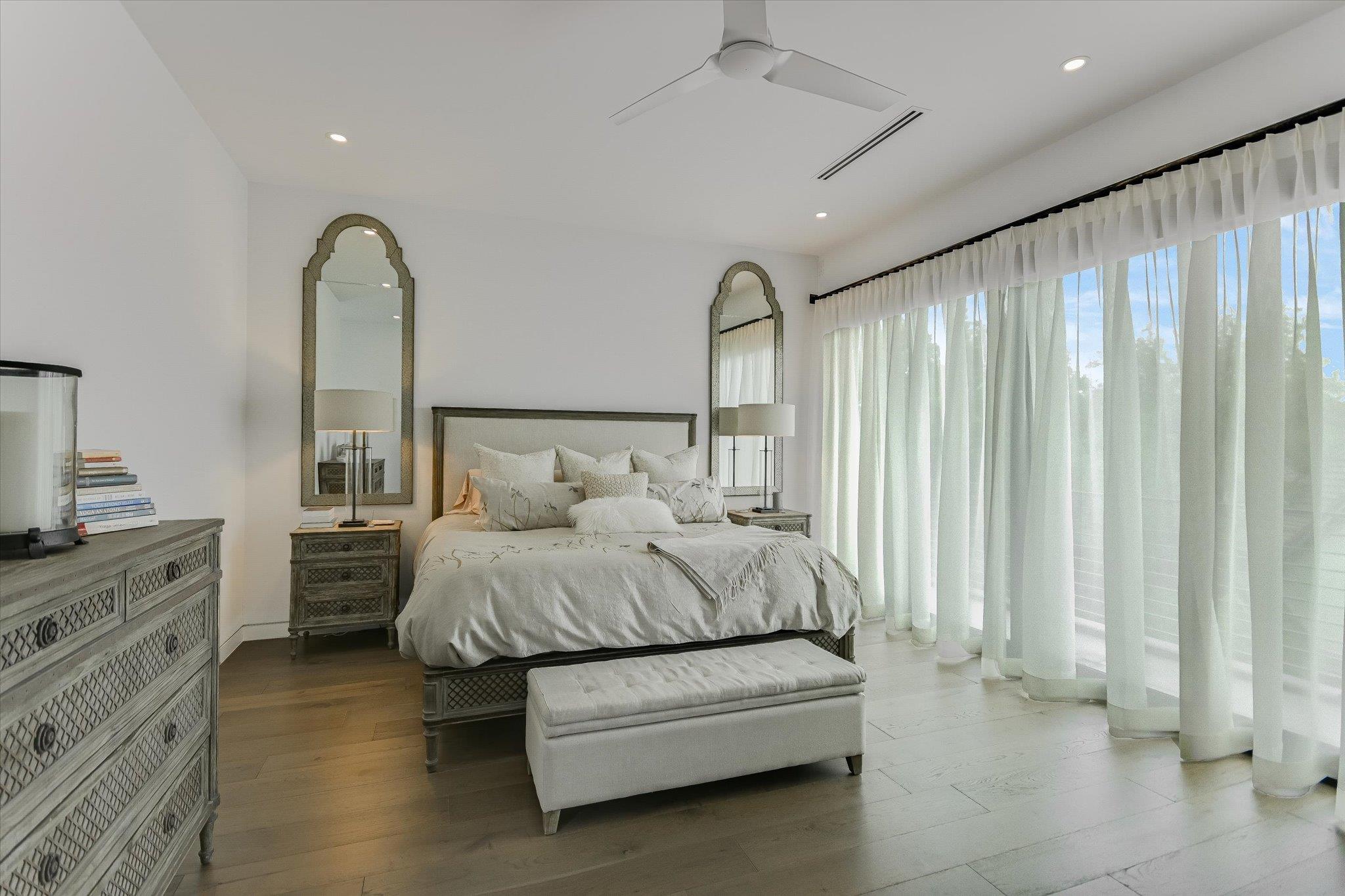 2004 Rue De St Tropez Austin TX 78746
