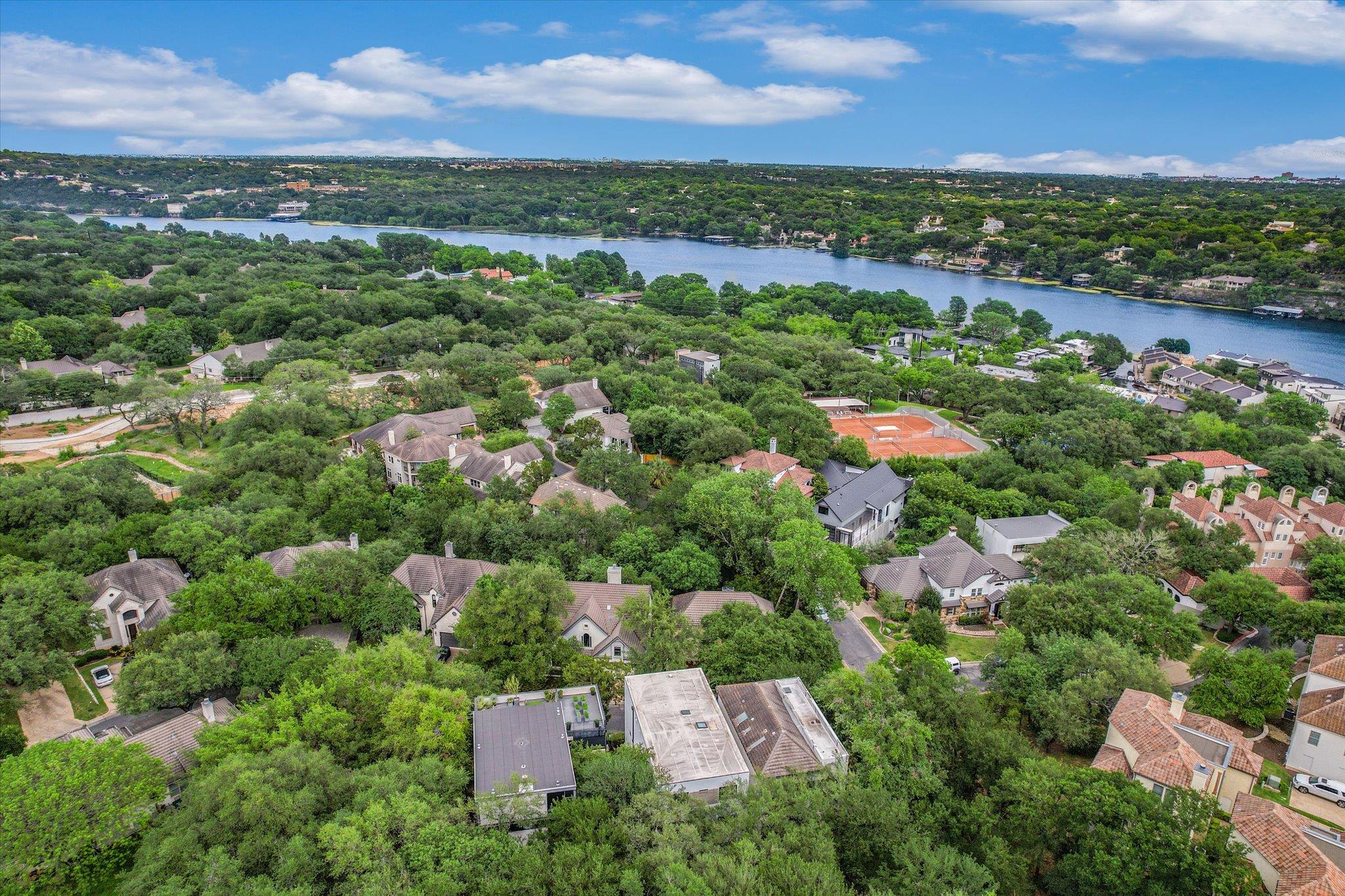 2004 Rue De St Tropez Austin TX 78746
